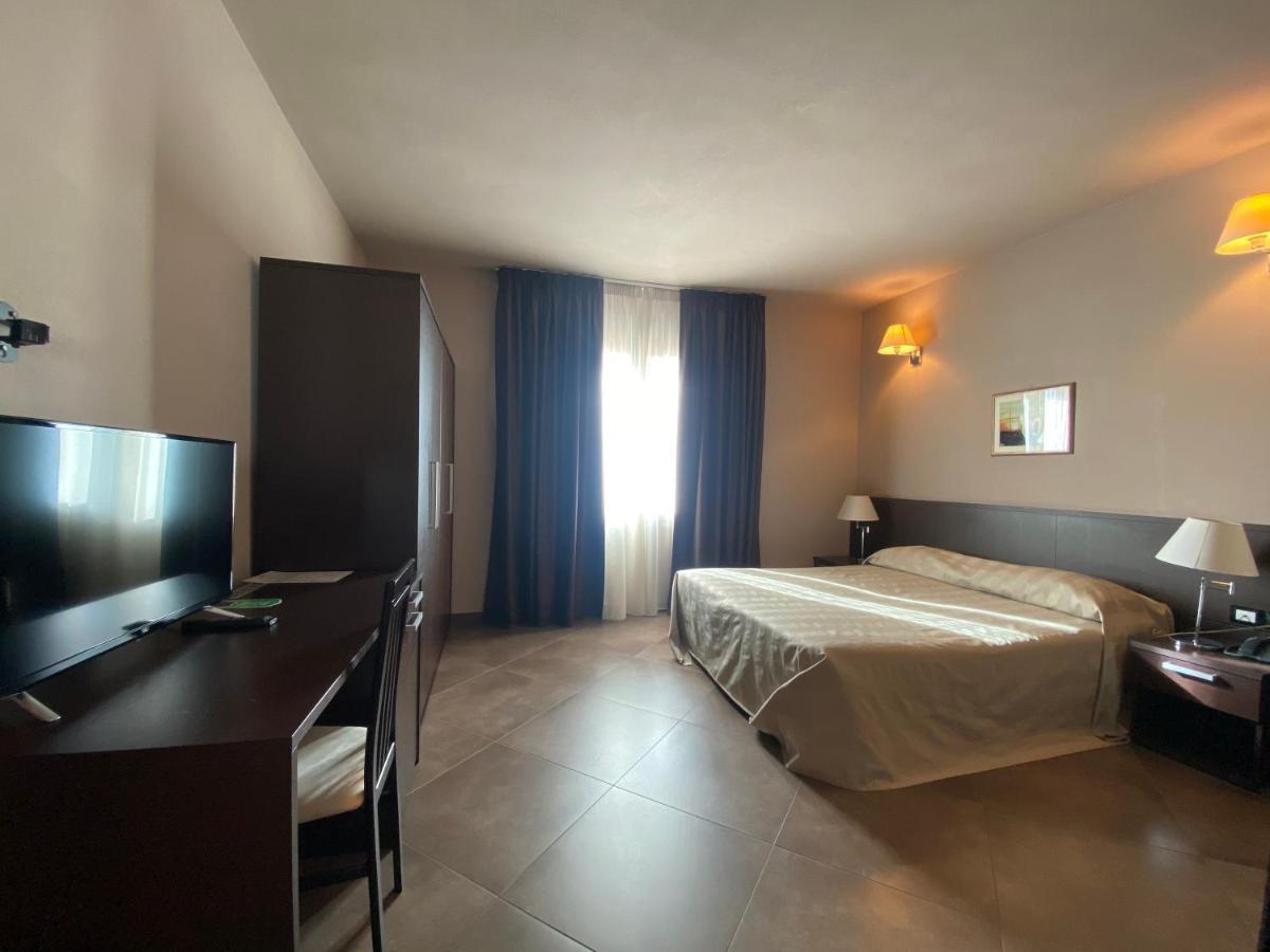 Hotel Le Badie Val di Perga Екстер'єр фото